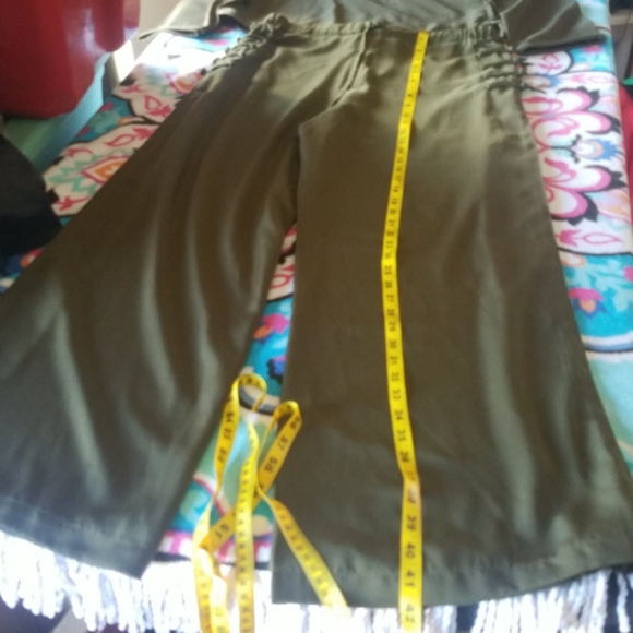 Jade Jade Jade 2 piece set - Picture 6 of 8